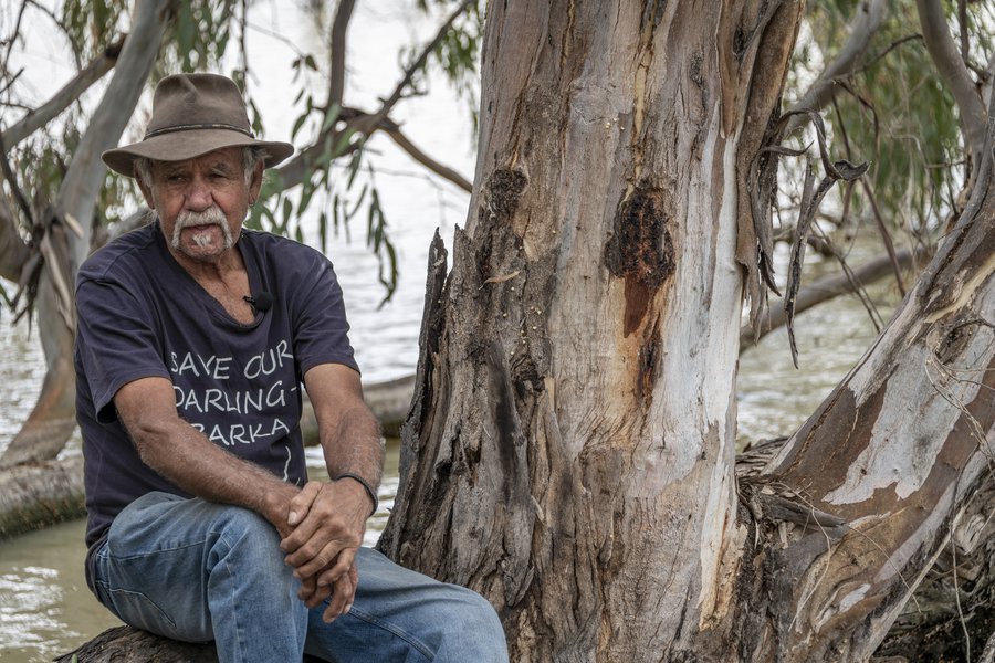 Barka - Uncle Badger Bates on the shore of Emu Lake - 7 Dec 2022
