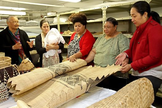 Discussing weaving techniques