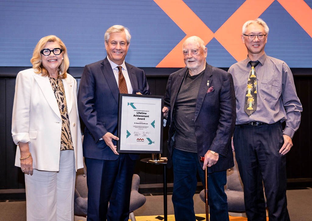Former AM Director, renowned marine biologist Dr Des Griffin awarded 2025 AMRI Lifetime Achievement Award