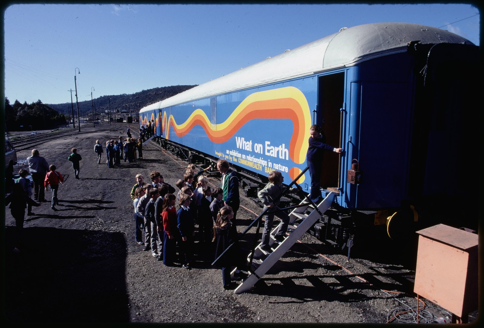 AMS701/34659 - Museum Train Display - Kids Internal