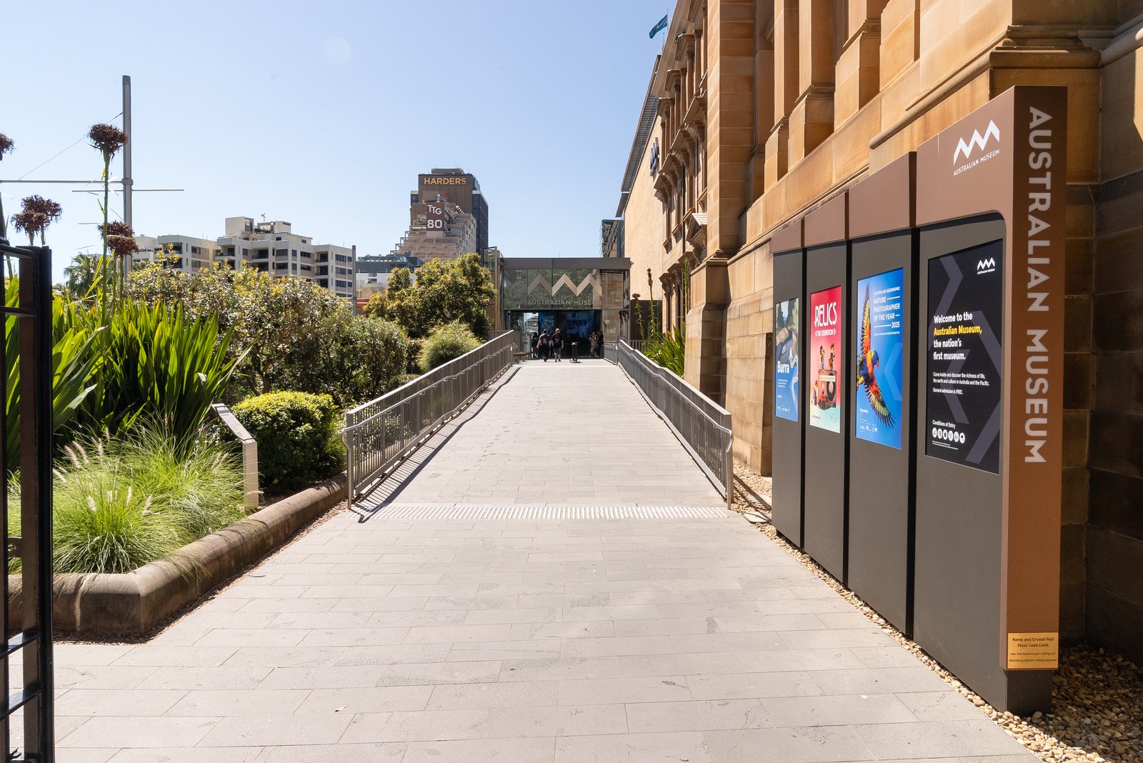 Australian Museum entrance exteriors from College St