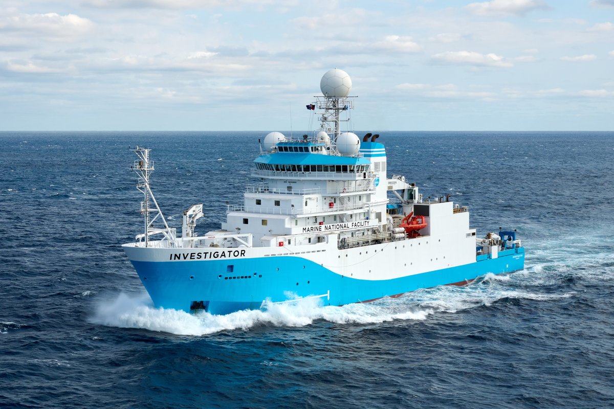 https://media.australian.museum/media/dd/thumbnails/images/CSIRO_research_vessel_RV_Investigator_Port_vi.width-1200.d58a88f.jpg