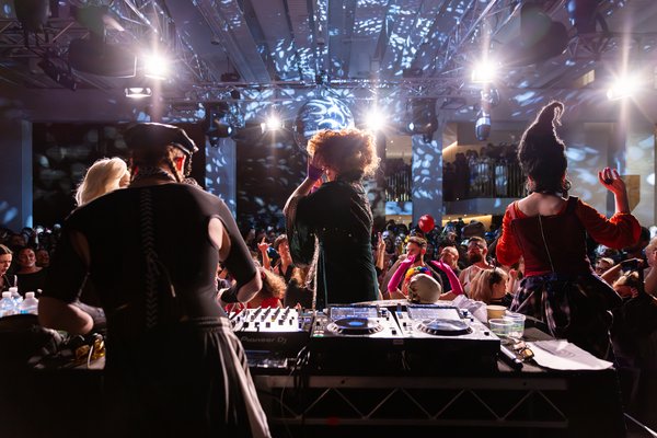 Jurassic Lounge: Halloween Edition (25 October 2025)