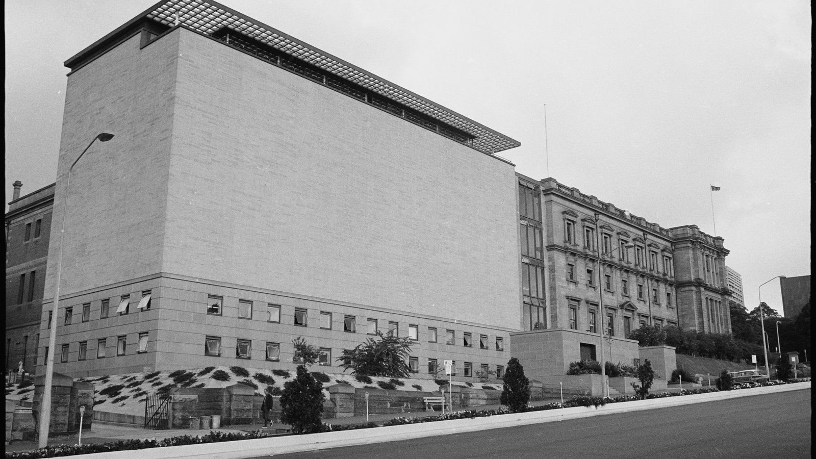 View of the Australian Museum with the then new Parkes Farmer building (completed in 1963) in the foreground and the 1880's Museum building adjoining in the background. AMS391/M00402/07