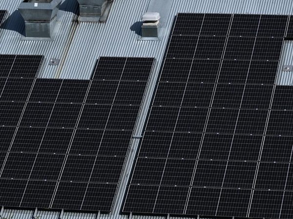 Push to take advantage of solar on big buildings