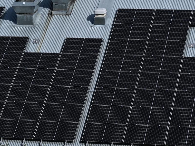Push to take advantage of solar on big buildings