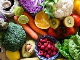 Fruit and vegetables (file)