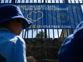 A school pickup during a campaign to reduce air pollution