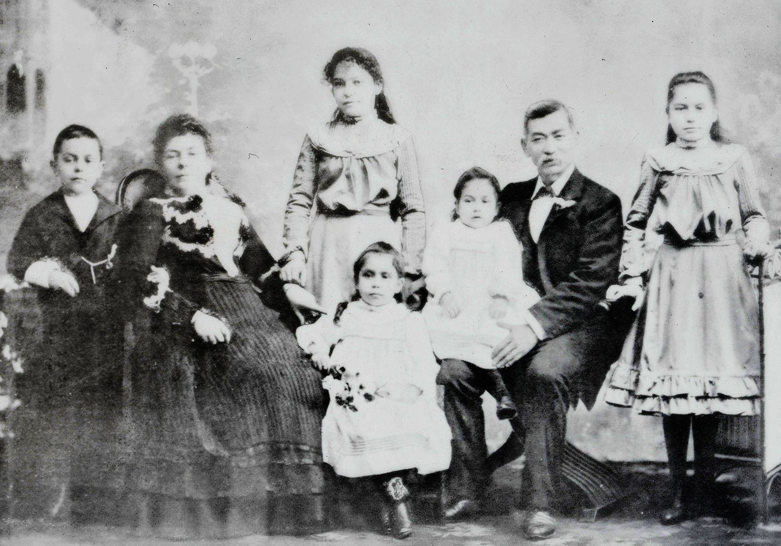 Tart with his wife, Margaret, and their five children
